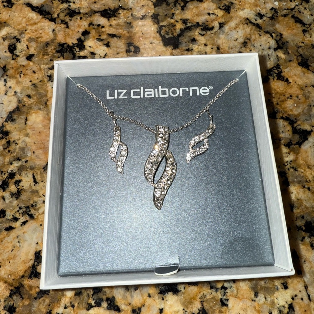Liz Claiborne Twist Pendant Necklace & Drop Earrings - Picture 2 of 4
